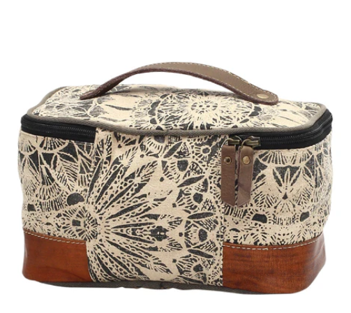 MYRA- Flower Design Shaving Kit