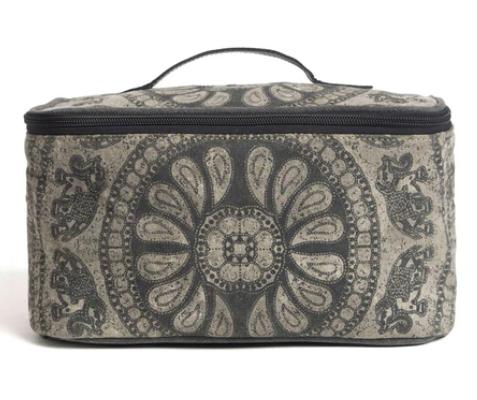 MYRA- Carmela Toiletries Bag with vintage canvas and leather design, ideal for organized travel.
