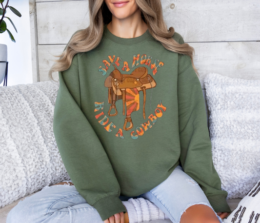 Green "Save A Horse" sweatshirt with cowboy graphic, Gildan brand.