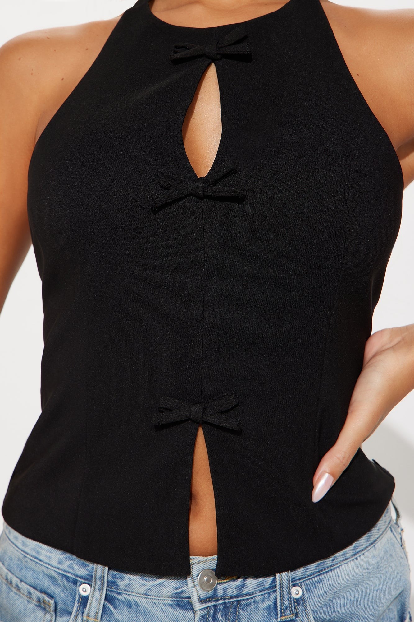 Ribbon Front Halter Neck Crop Top